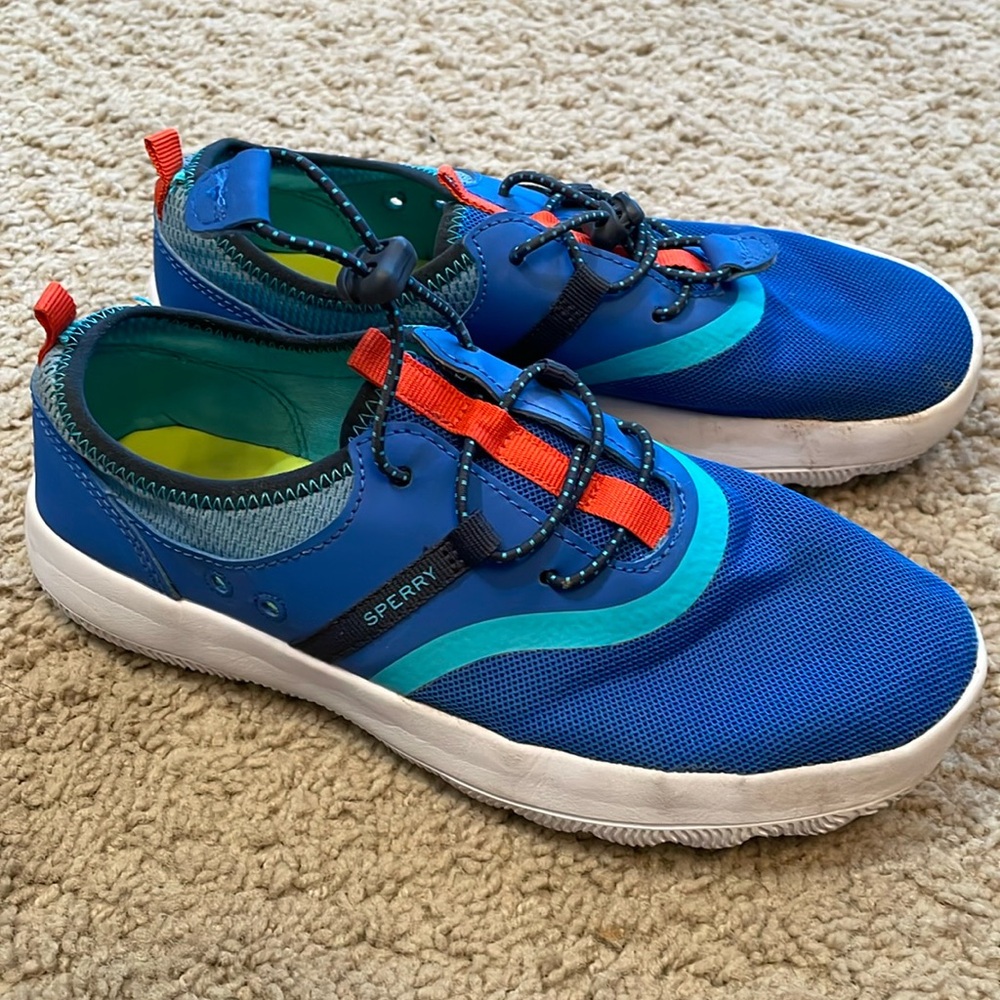 Sperry water/running shoes